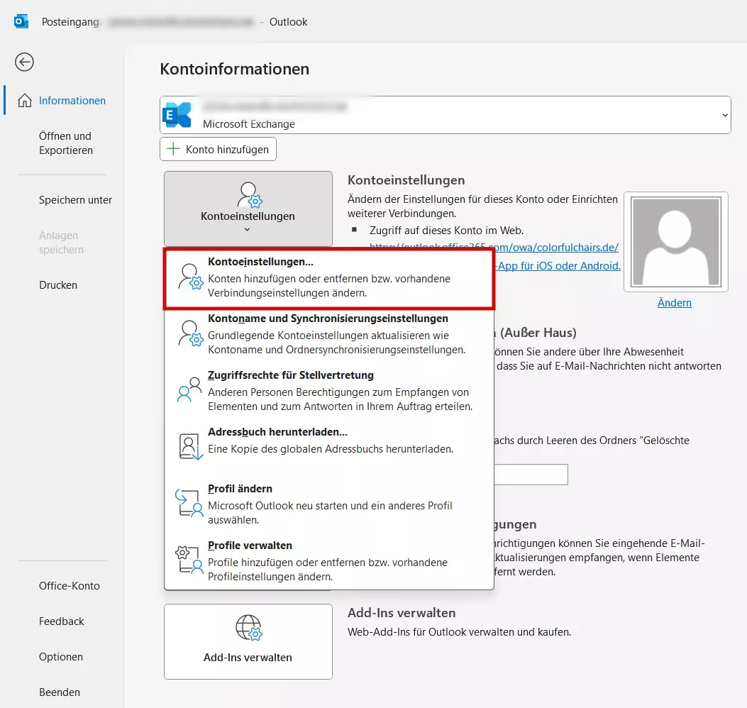 Outlook Desktop-App: Kontoinformationen im Reiter „Datei“.